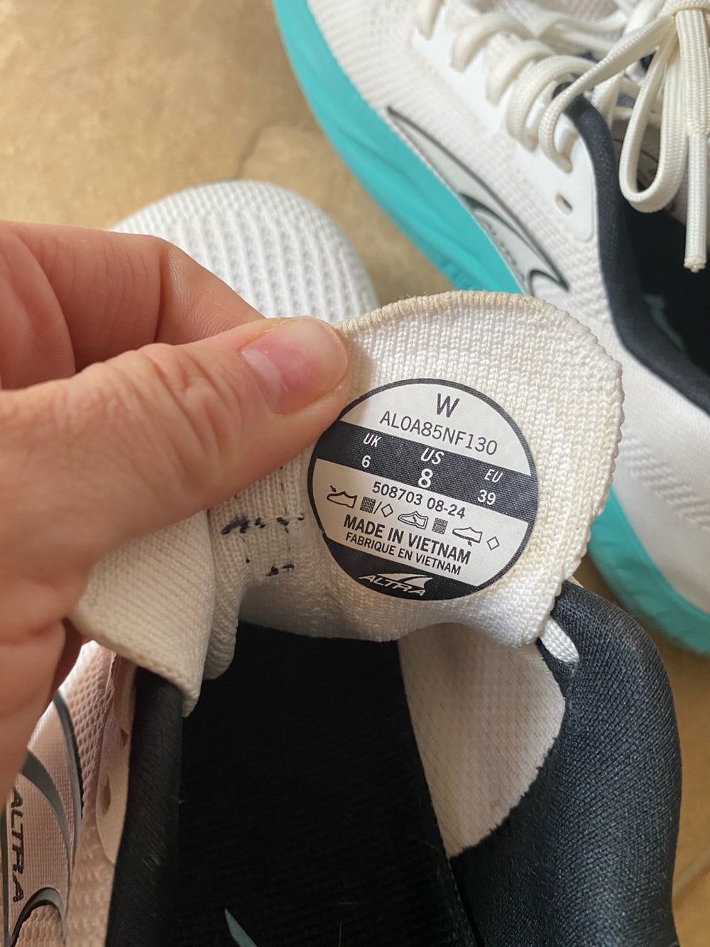 Altra Women's White and Teal Running Sneakers - Picture 5 of 5